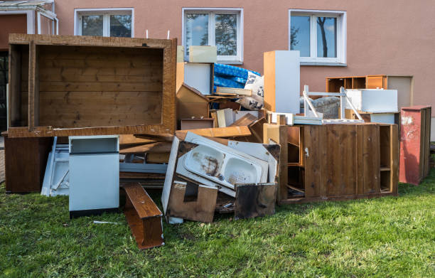 Best Basement Cleanout Services  in Fairwood, WA