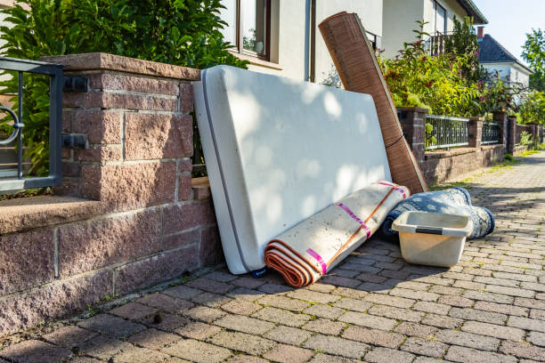 Best Garage Cleanout Services  in Fairwood, WA